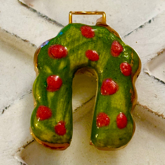 Holly Jolly charm