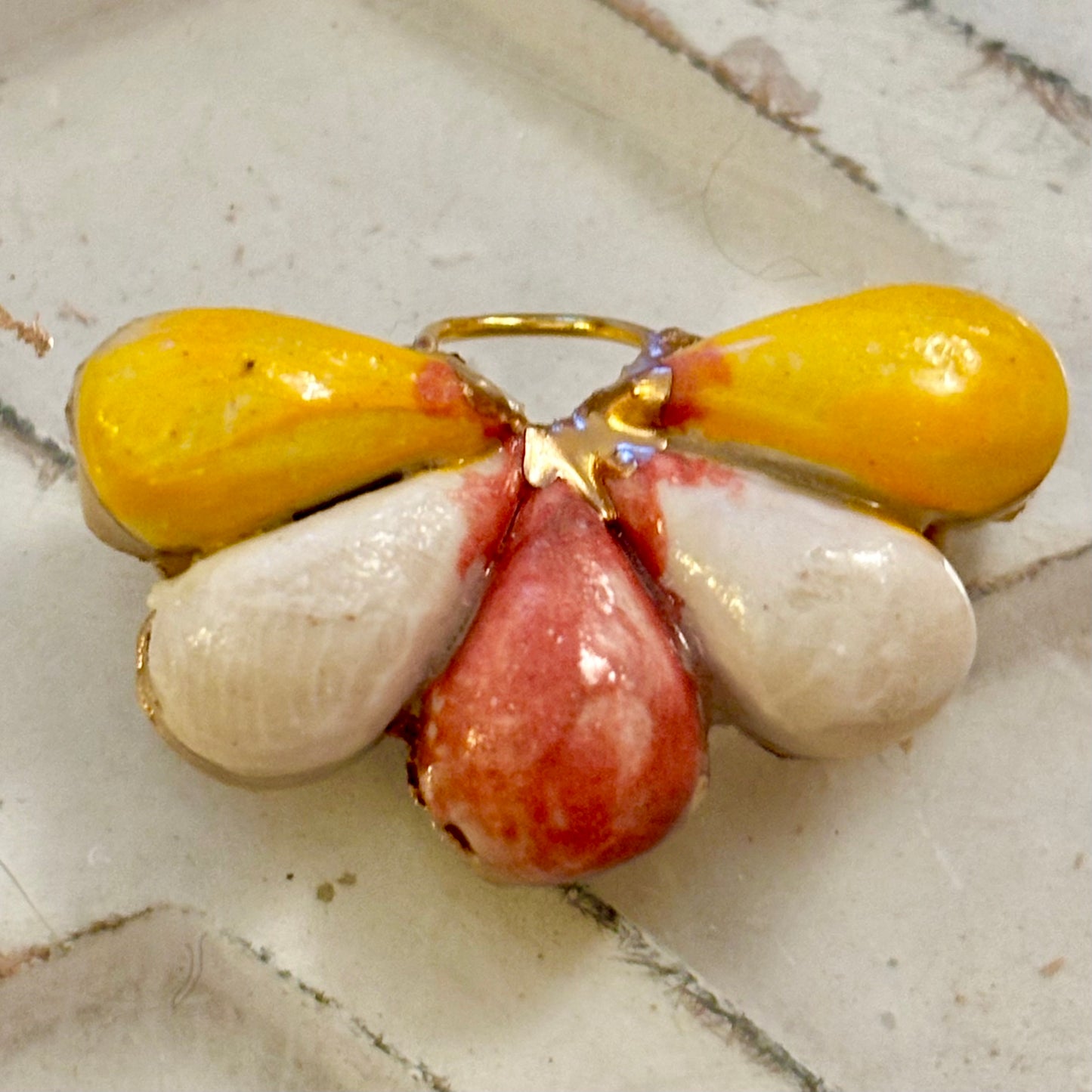 Flower Pop pendant